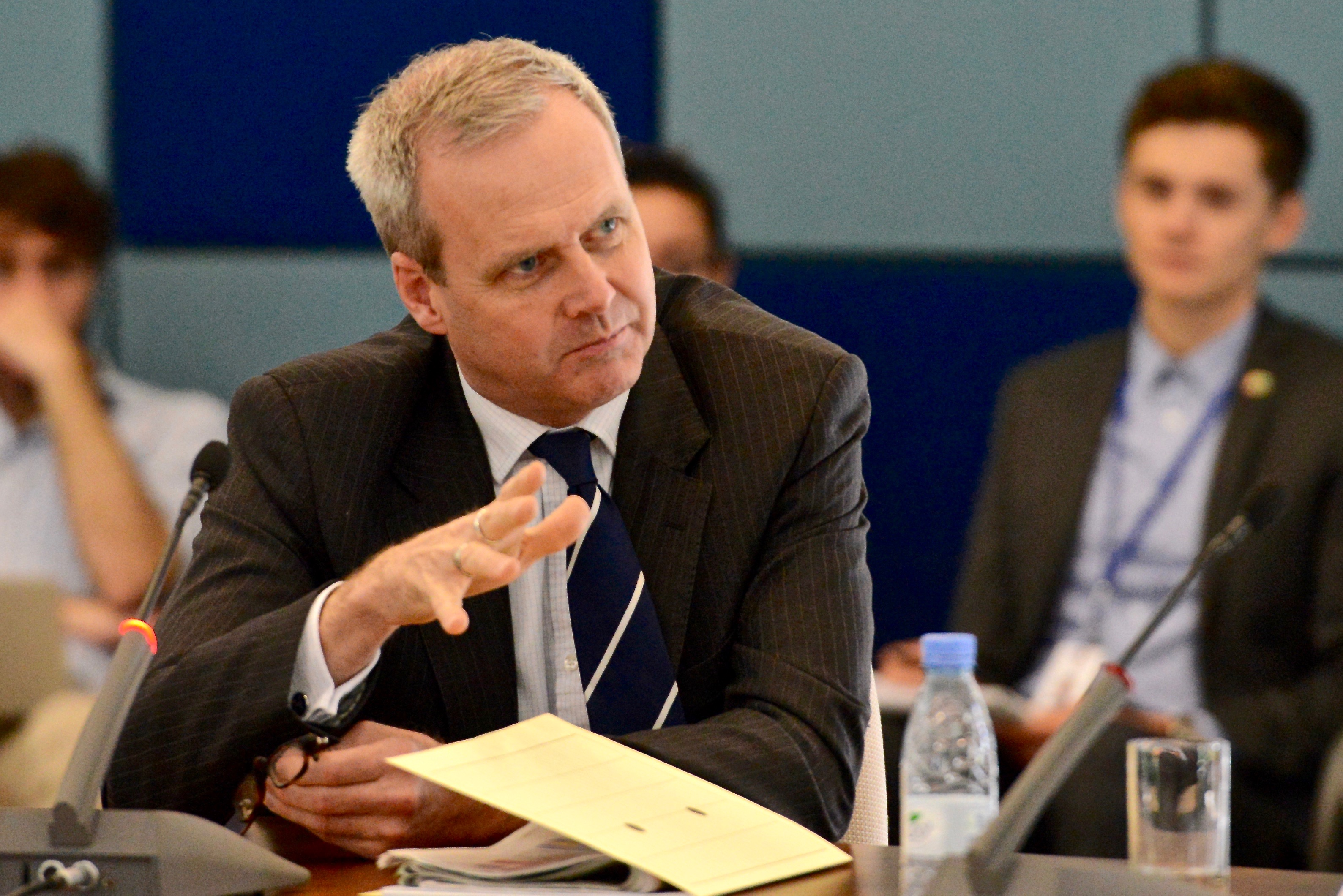 ief-lecture-adia-9-march-2016-7