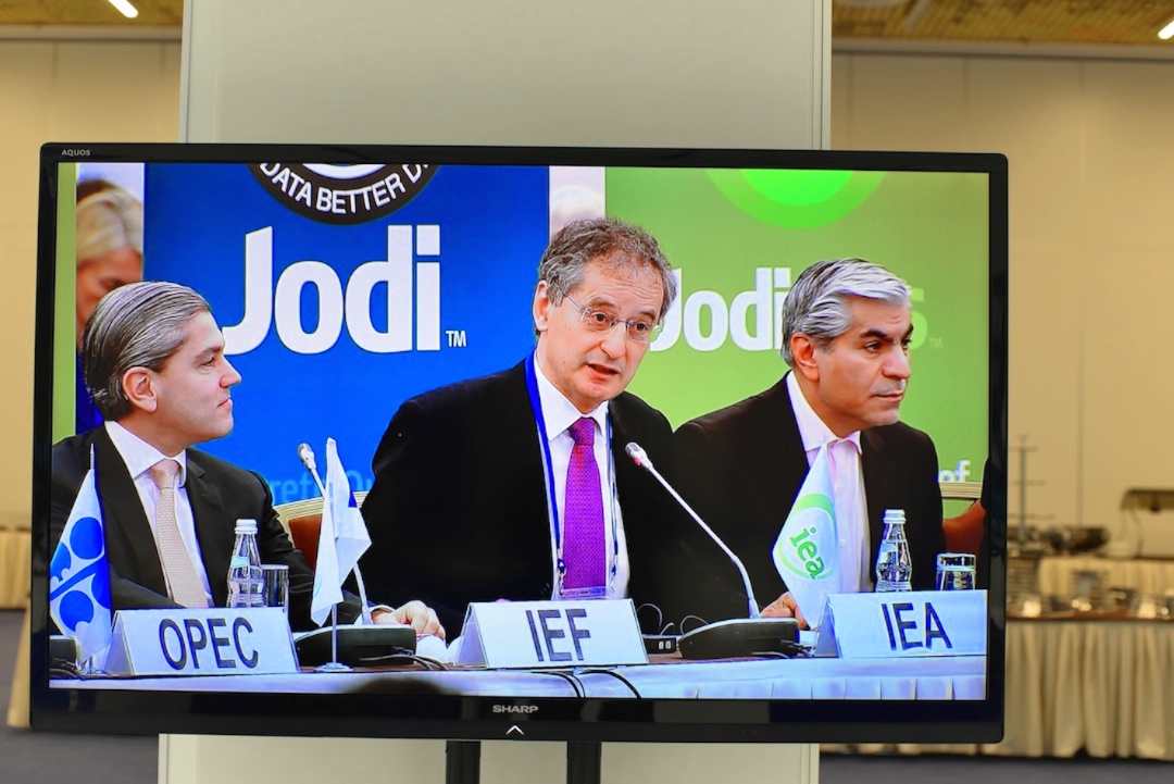 IEF14MainDXOFinal  (151)  05 16 2014