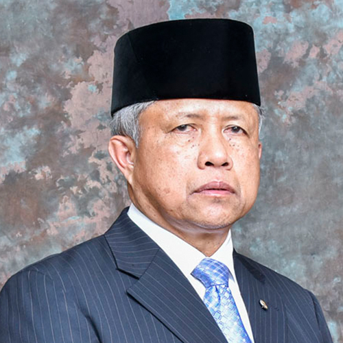 Yang Berhormat Pehin Datu Lailaraja Major General (R) Dato Paduka Seri Haji Awang  Halbi Bin Haji Yu