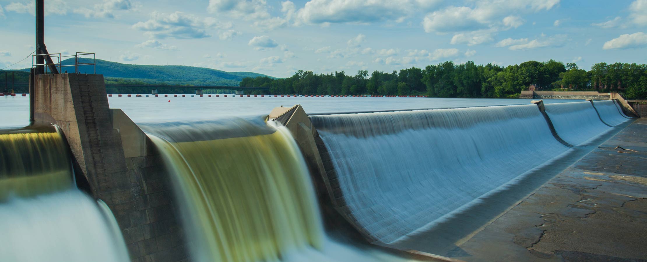 hydro dam turbine